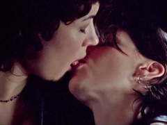 Celebrities Jennifer Tilly&Gina Gershon go Lesbian in Bound